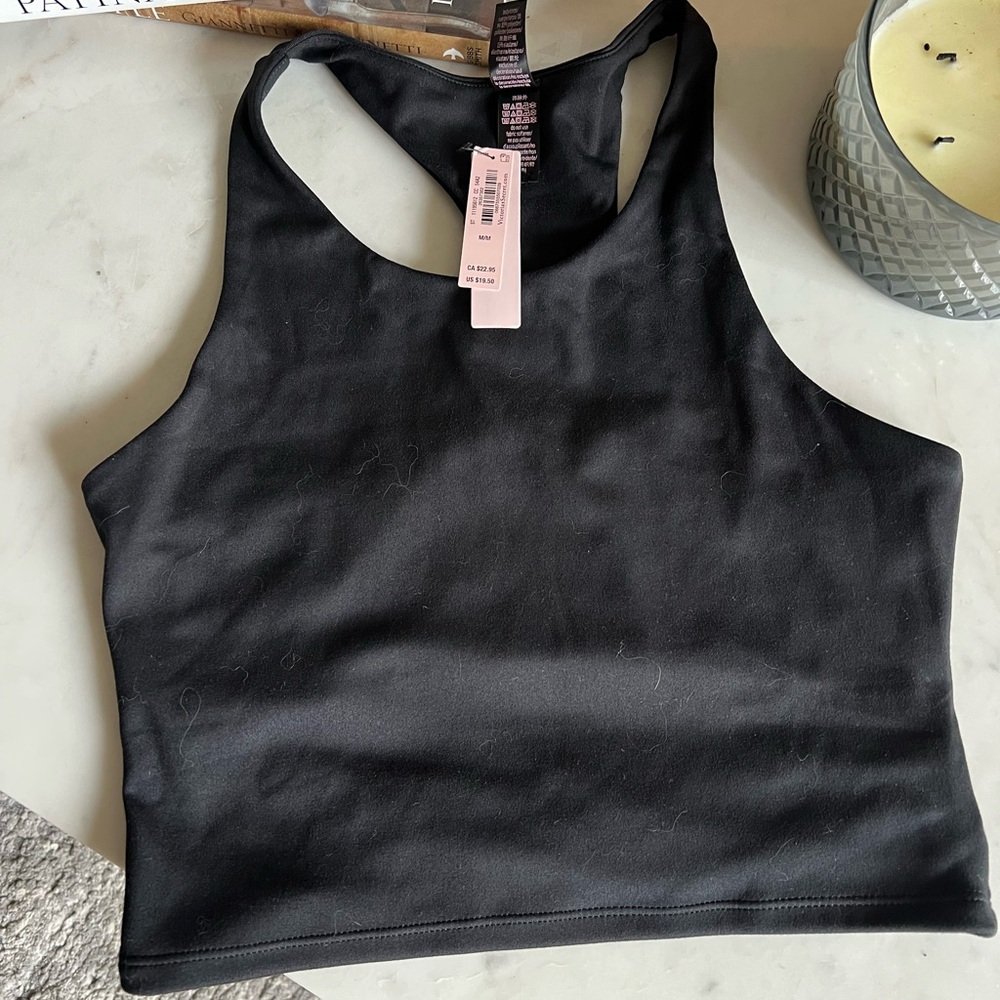VS Sports top